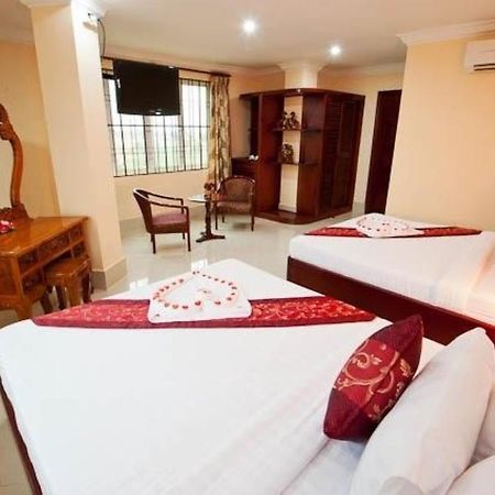 Mittapheap Hotel Kâmpôt Zewnętrze zdjęcie